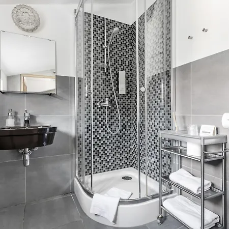 Arthotel Stalowa 52 מלון