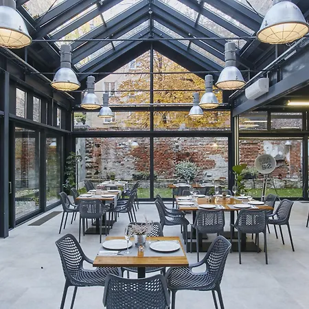 Arthotel Stalowa 52