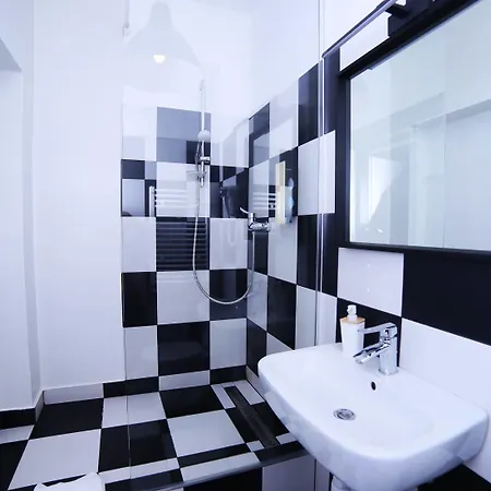 Arthotel Stalowa 52 3* Варшава