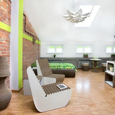 ホテル Arthotel Stalowa 52 ワルシャワ