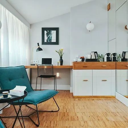 Arthotel Stalowa 52 Otel Varşova
