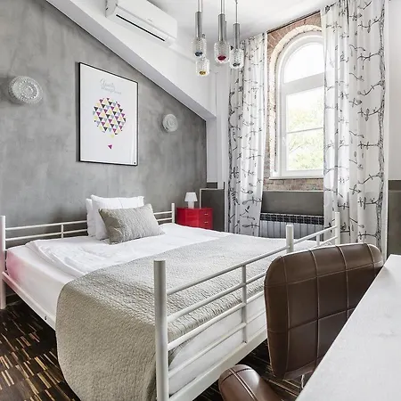 Arthotel Stalowa 52 3*